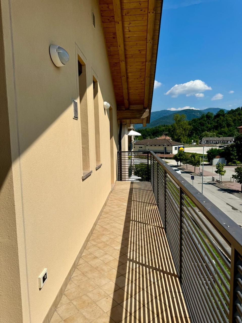 フェルトレAi Fol 6 - Stazione E Centroアパートメント エクステリア 写真